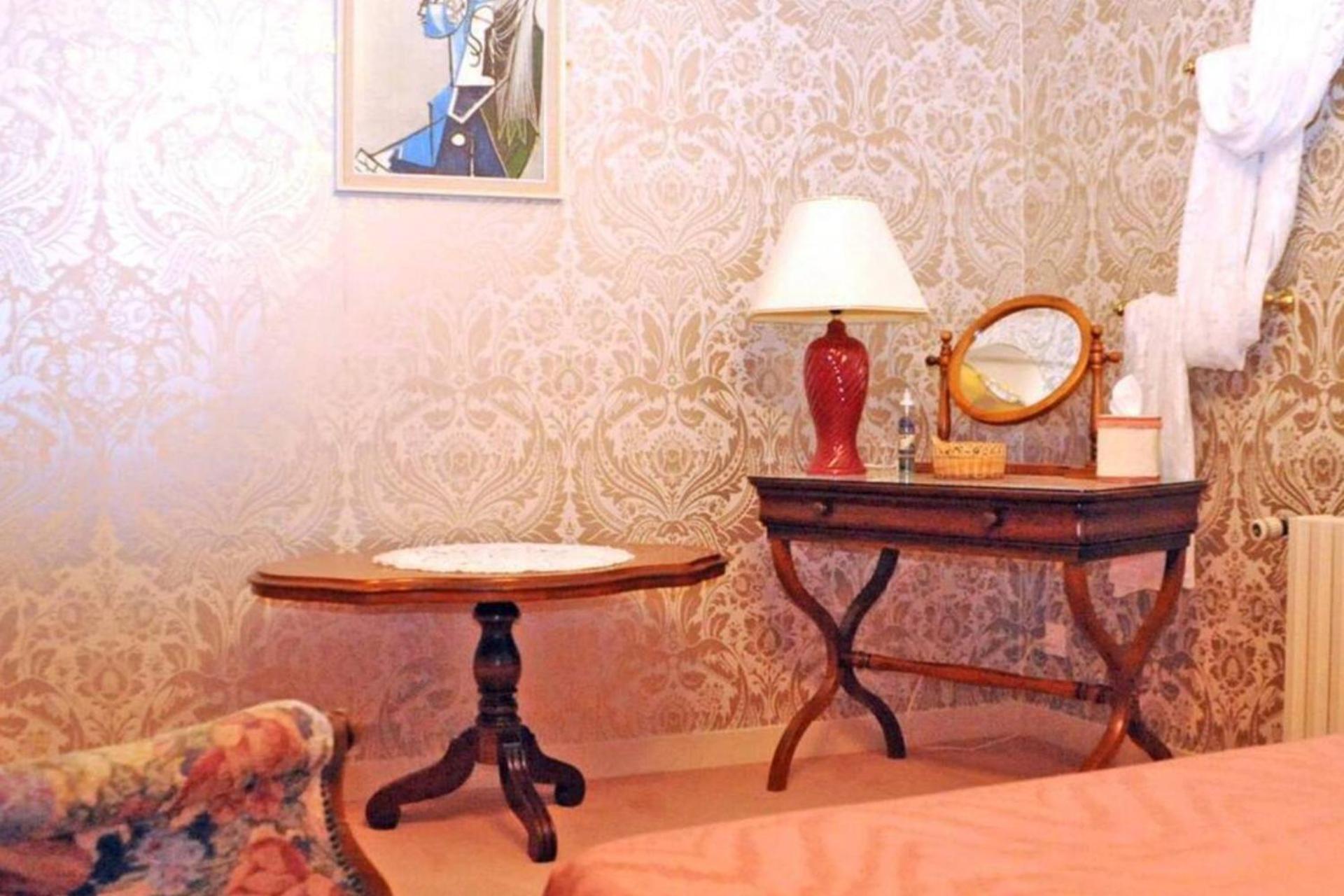 1 Bedroom House 20Min Walk To Centre In Tournus Extérieur photo